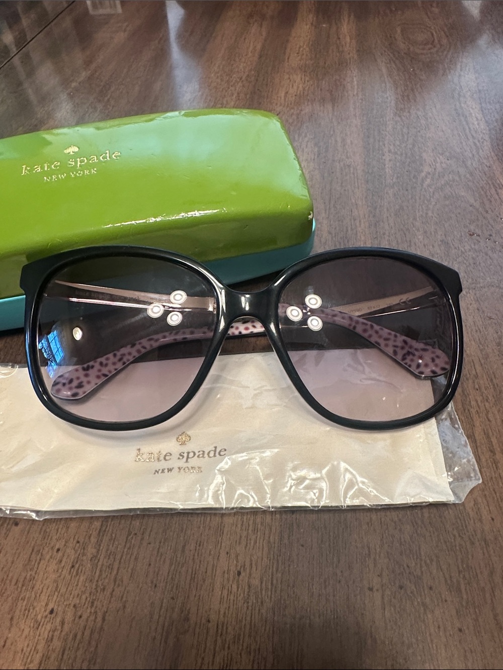 Kate Spade 🕶️ sunglasses